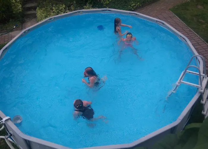 Gospodarstwo Agroturystyczne Ania I Filip * Izabelin (Kramsk)